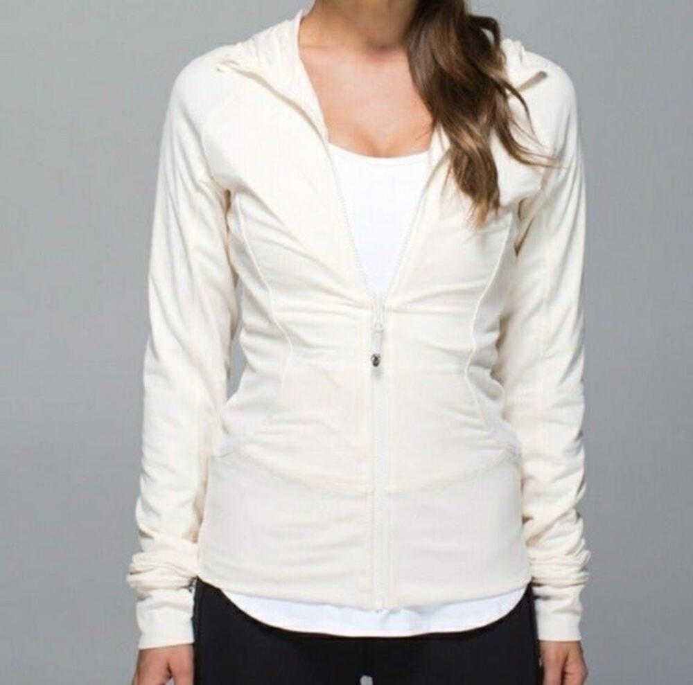 Lululemon In Flux Jacket Cream Size 4